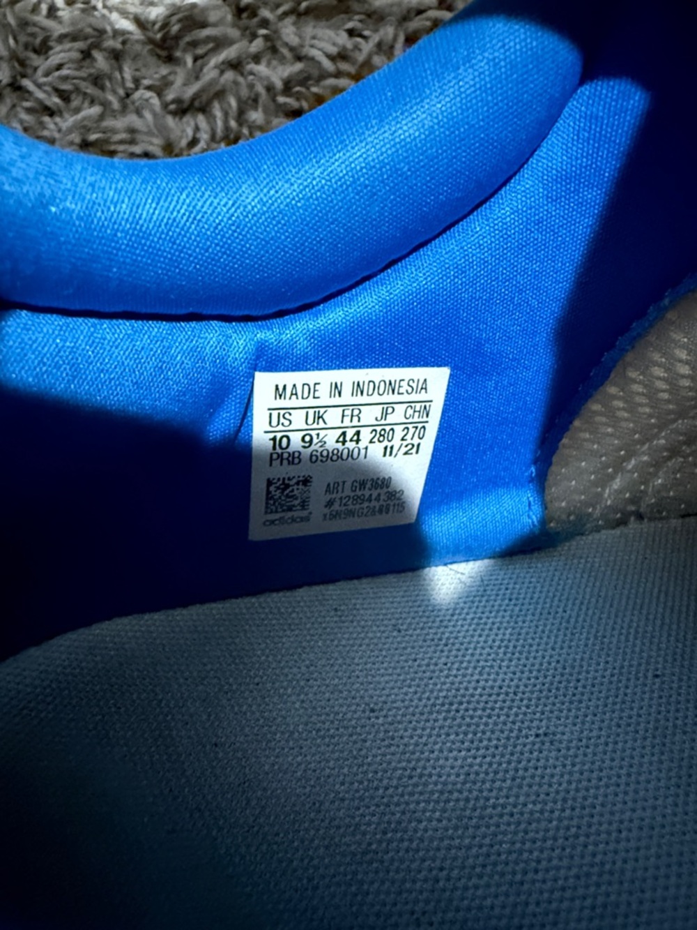 Adidas x Lego trainers - Picture 2 of 7